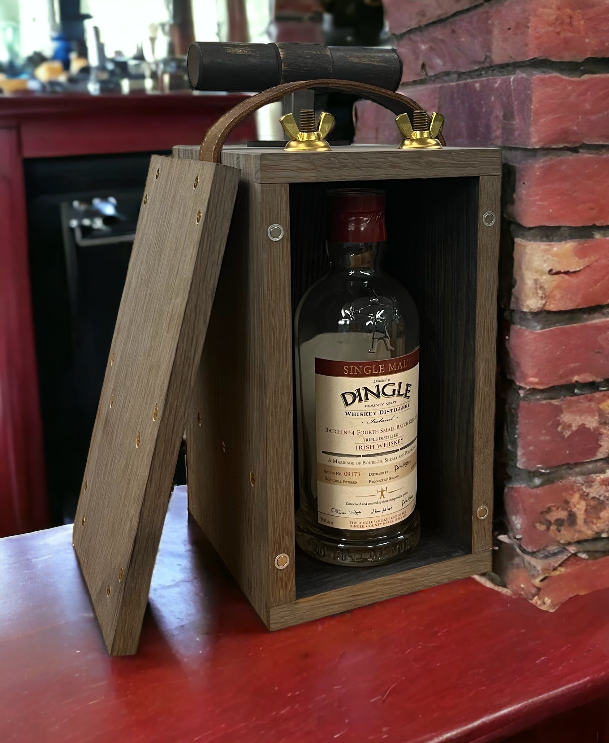 Master Blaster Dovetailed Whiskey Box