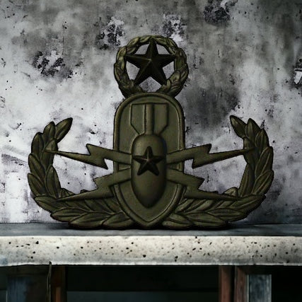 Vanguard Regulation Size EOD Badge Black Metal