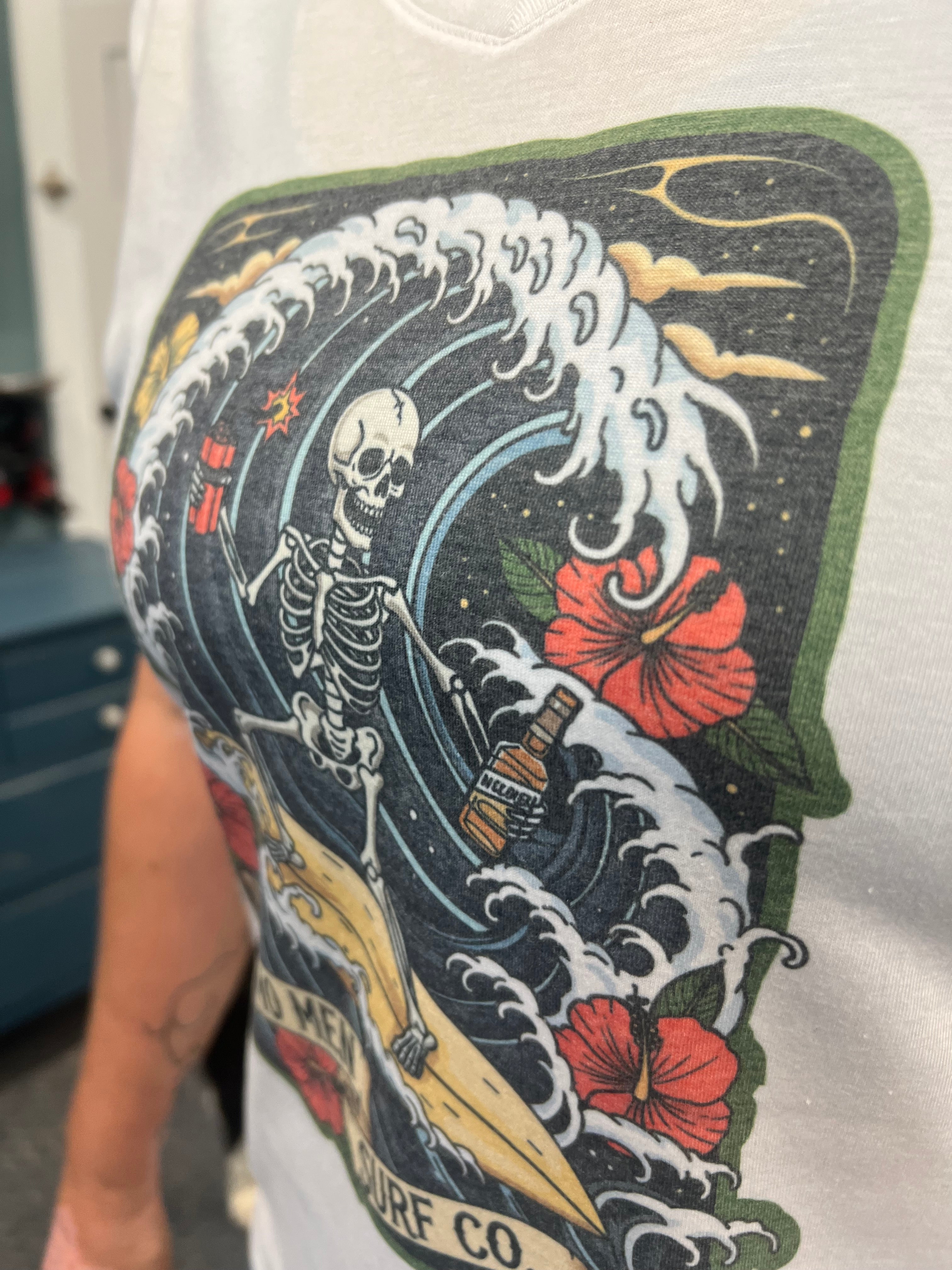 Demo Men Surf Co. T Shirt